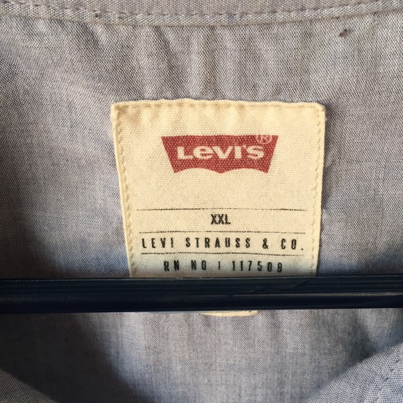 Levi’s western style button up - Picture 2 of 5